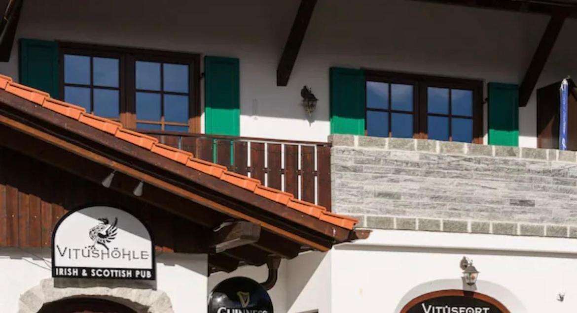 Vitushoehle & Vitusfort - Magie Von Irland Und Schottland Füssen Exterior foto